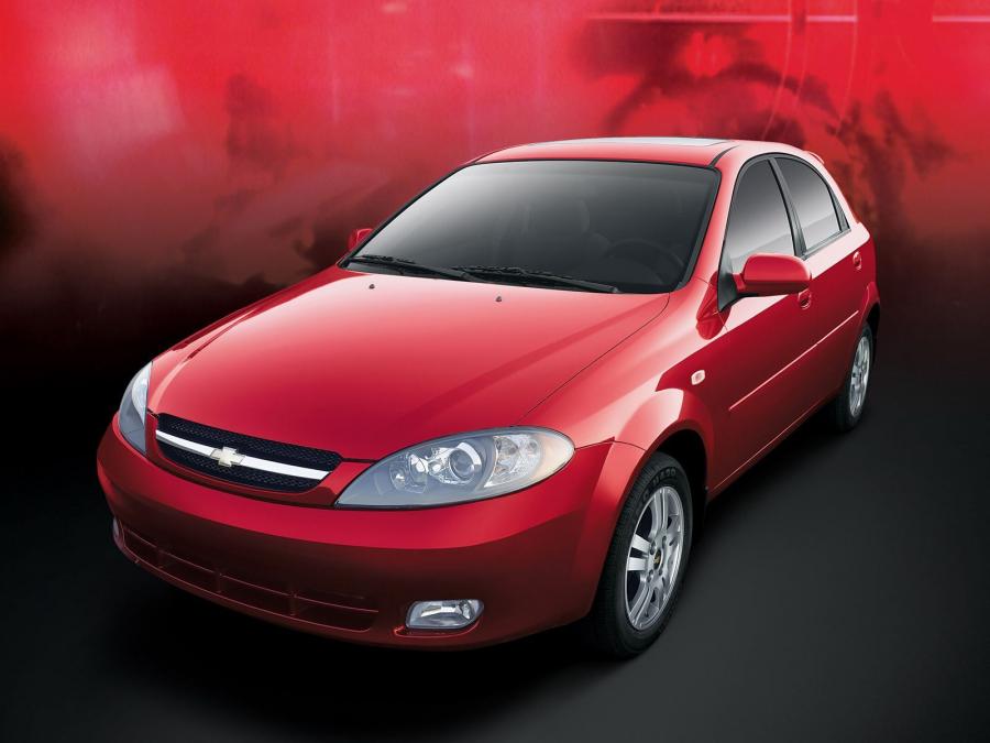  Chevrolet Optra5 2004 года  (фото 14 из 15)